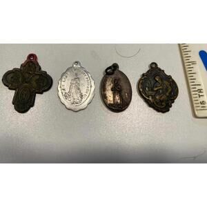 Set of 4 Vintage Religious Medals Christian Catholic Pendants